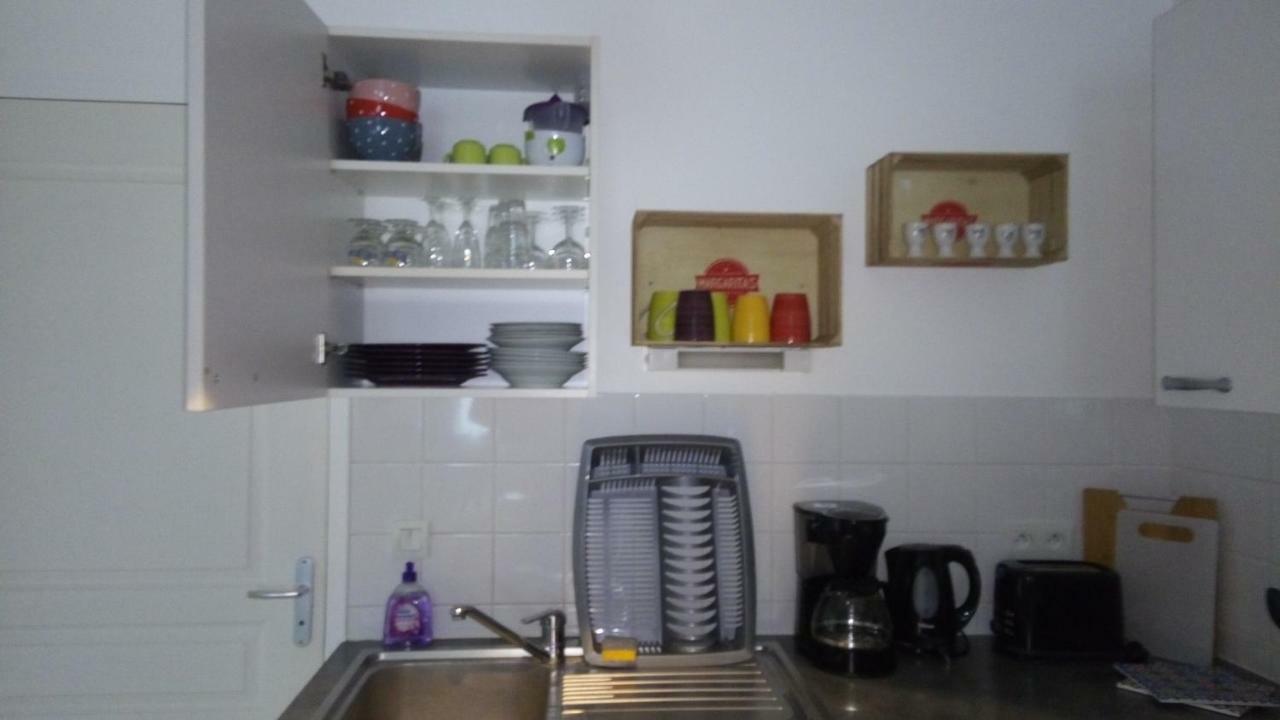 Saint-Georges-de-la-Riviere Chalet Les Dauphins מראה חיצוני תמונה